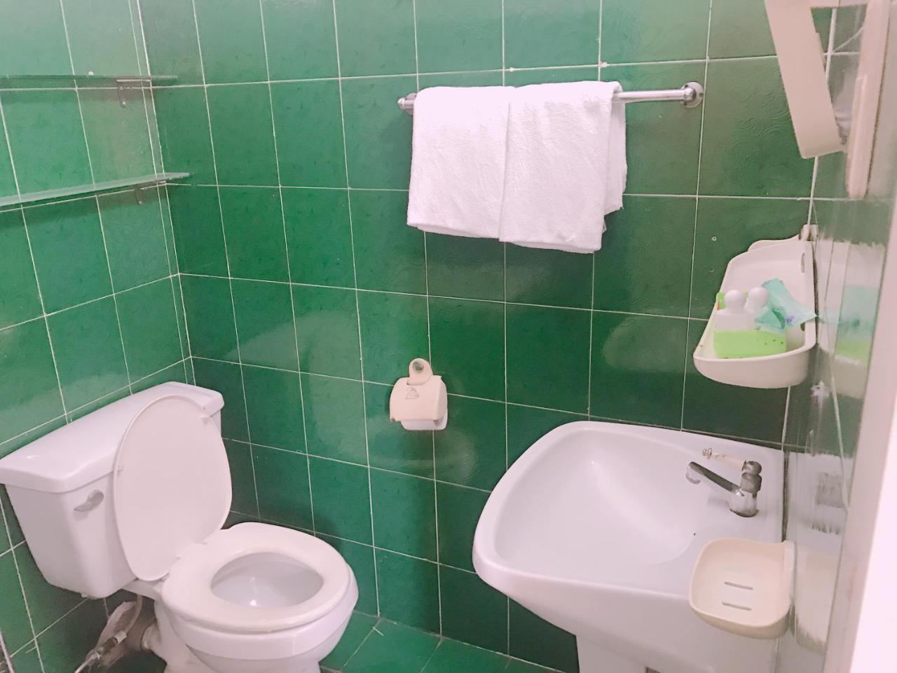 Thinh Vuong Hotel Ho Chi Minh City Bagian luar foto