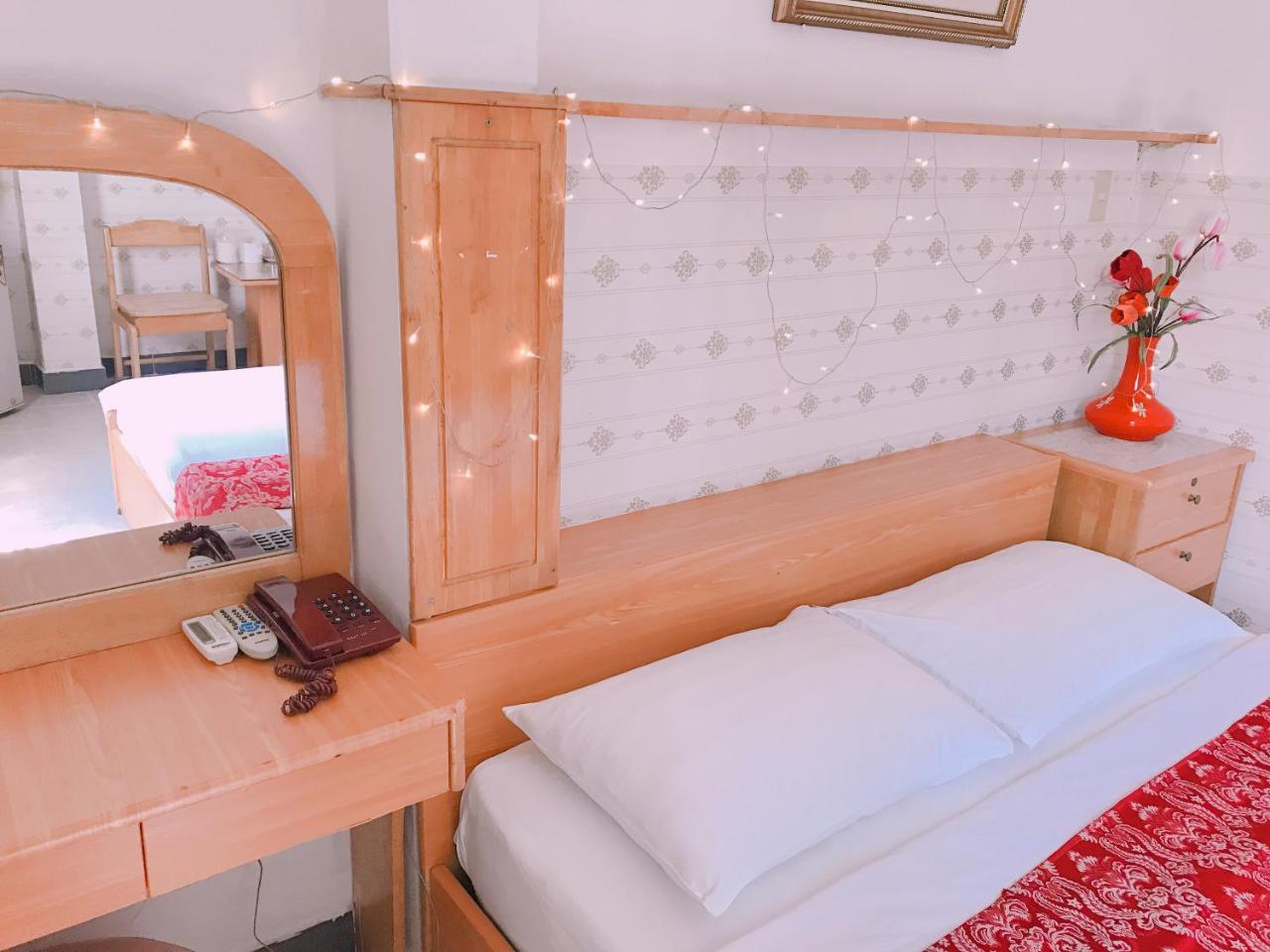 Thinh Vuong Hotel Ho Chi Minh City Bagian luar foto